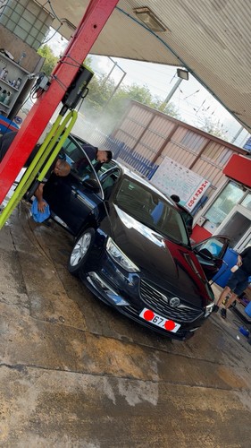 Vauxhall insignia 2017 - vauxhall,