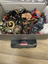 2.5kg Job Lot Costume Jewellery Mixed Materials most wearable some broken 