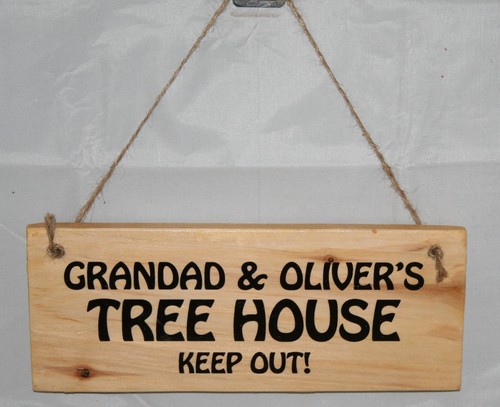 Personalised name tree house - name,