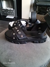 TU Kids Sandals  Size 4. New