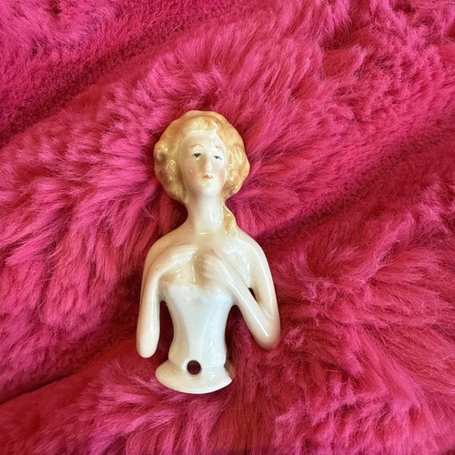 Nude porcelain antique - half, ½