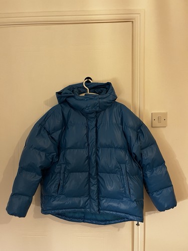Bright blue scuba shell - scuba,