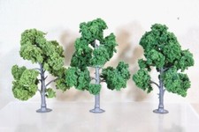BRITAINS 3 x OAK TREES 156mm