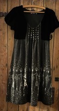 TSEGA dress M/L Black Part