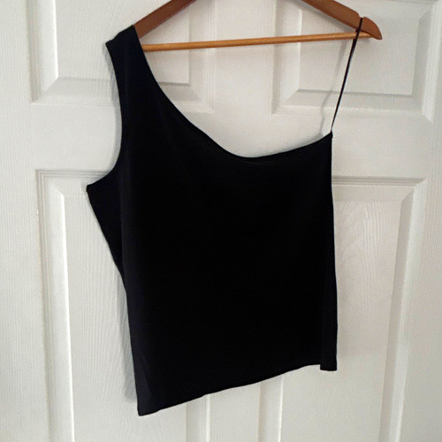 Pretty the slim black - slim,