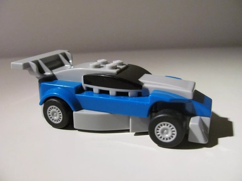 Lego race car dk - race,