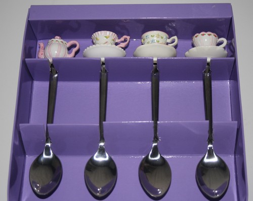 Set tea spoons with - spoons,