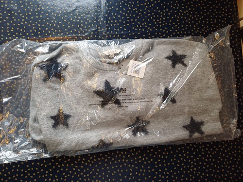 Brand new ladies star jumper - new,