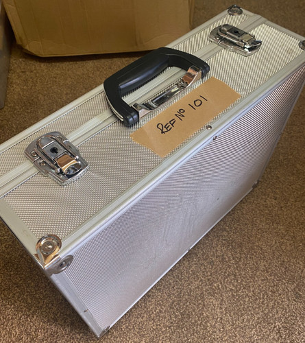 Aluminium flight carry case - aluminium,