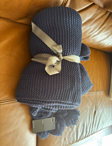 Navy knitted sofa - sofa, throw