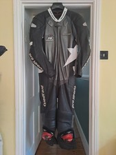 HEIN GERICKE MOTORBIKE MOTORCYCLE PRO SPORTS RACING LEATHERS  SIZE 52 EU 42 UK