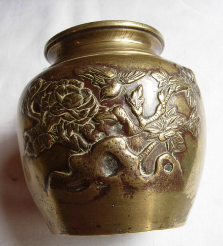 Antique brass pot - , with