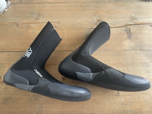 Skins legend 5mm booties uk8 - 5mm,