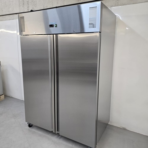 Upright fridge double - double, door