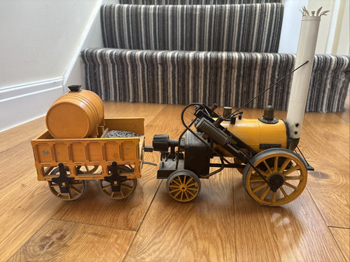 Hornby stephenson rocket - stephenson's,