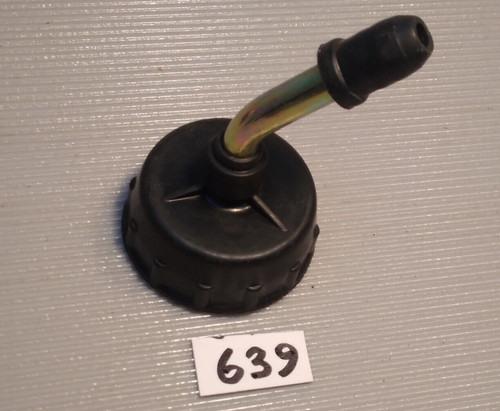 K68 carburettor top cap - top,