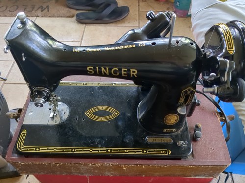 Antique singer sewing machine - antique,