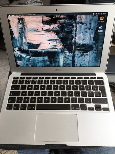 Apple macbook air inch mid - apple, 11-inch