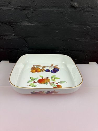 Royal worcester evesham gold - evesham,