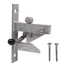 Field gate latch self locking - self,