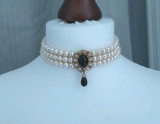 Vintage CIRO 3 Strand Faux Pearl Choker Cream Pearls & Onyx Necklace & Earrings