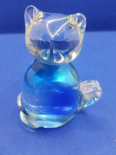 Vintage blue glass cat - blue,
