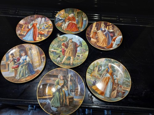 Royal doulton collectors - doulton,