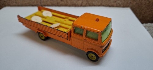 Siku v335 mercedes lp608d road - siku,