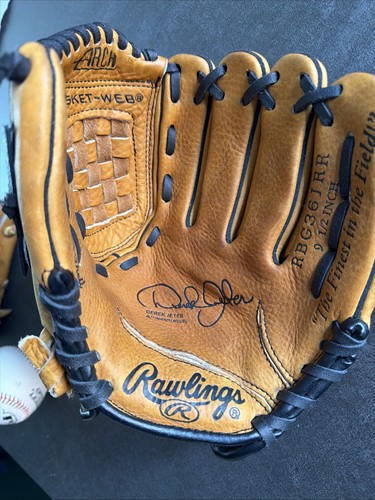 Rawlings derek jeter autograph - rawlings,