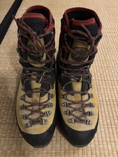 La Sportiva Nepal Cube GTX