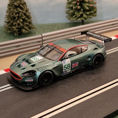 Scalextric c2758 aston martin - c2758,