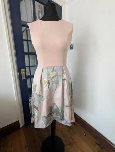 Bnwt chi - bnwt, pink