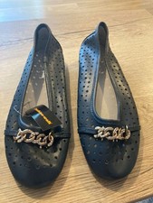 Cushion walk size 8 EEE navy