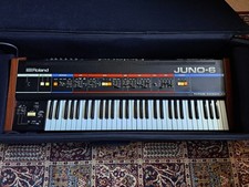 Roland Juno 6 Vintage Analogue