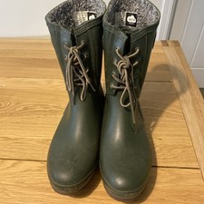 Women’s Bogs Size 8 /42