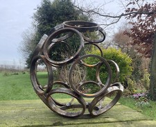 METAL RUSTY GARDEN MODERN ART