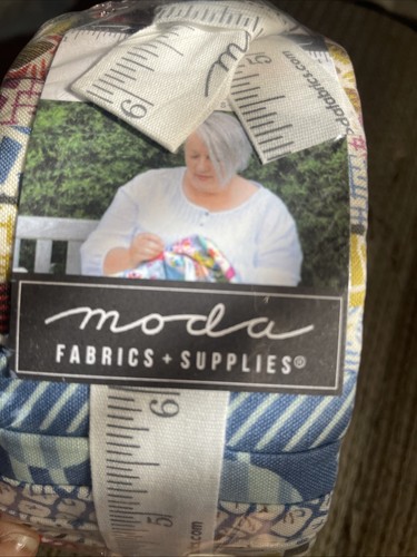 Moda fabrics jelly roll - moda,
