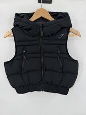 Gymshark Black Puffer Cropped