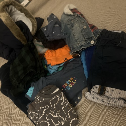 Months boys clothes - 18-24,