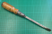 VINTAGE RHODES BROS SHEFFIELD 11.5" WOODEN HANDLED FLATHEAD SCREWDRIVER