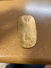 oval gold coin junk