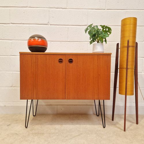 Vintage mid century compact - century,