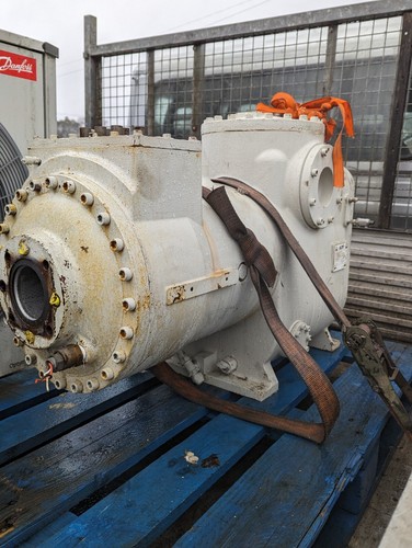 Mcquay semi hermetic screw - semi,