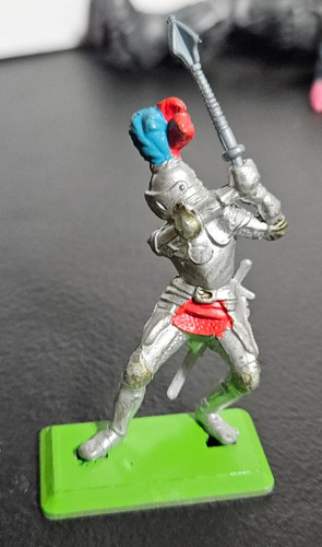 Blue red knight mace - knight, w/mace