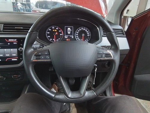 Steering wheel seat - wheel,