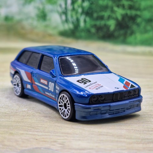 Hot wheels bmw wagon - wheels,