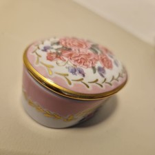 Franklin Mint music box - Roses of Royalty -  Elizabeth of Glamis 