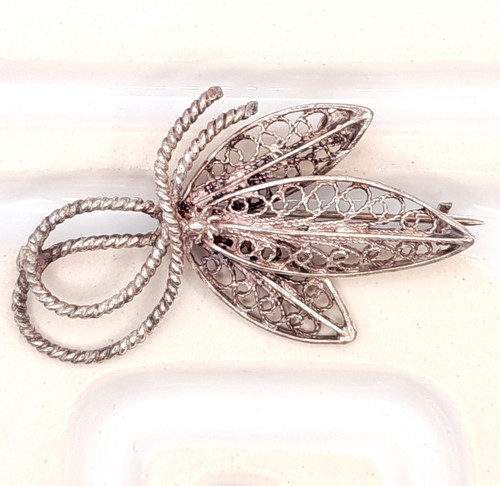 Small vintage filigree leaf - filigree,