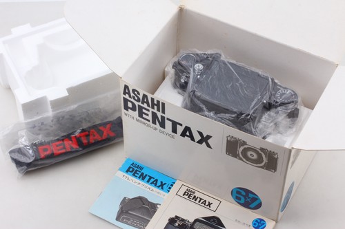 Unused boxed pentax 6x7 - [unused, 67