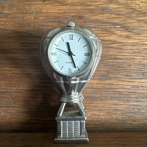 Miniature clock balloon - clock.,